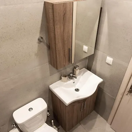 Skg Premium * Tesalónica